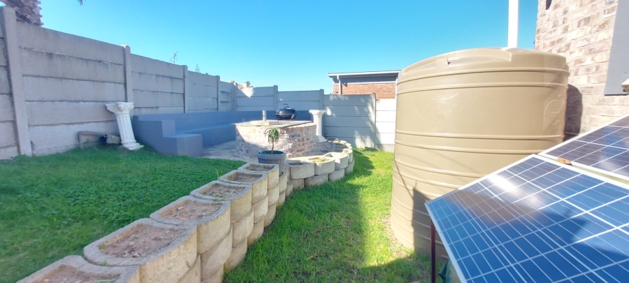 5 Bedroom Property for Sale in Dana Bay Western Cape